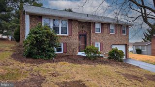 404 HILLSIDE, New Cumberland, PA 17070