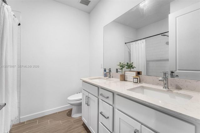 1393 Wandering Willow Way, Loxahatchee, FL 33470