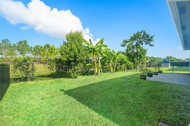 1393 Wandering Willow Way, Loxahatchee, FL 33470