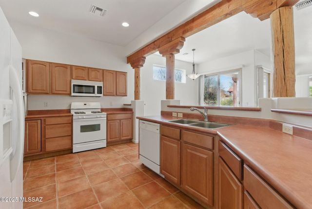 2210 Paseo Tumacacori, Tubac, AZ 85646