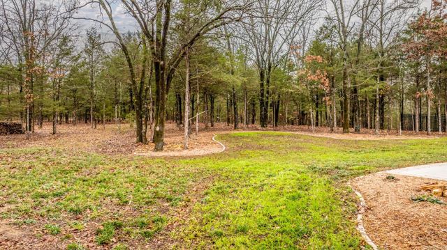 36 Sky Eagle Drive, Greenbrier, AR 72058