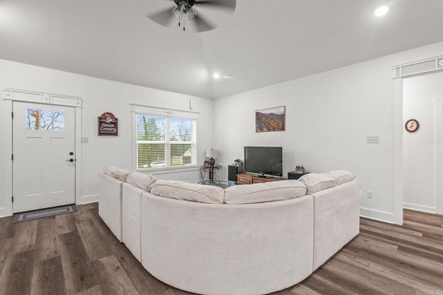 36 Sky Eagle Drive, Greenbrier, AR 72058