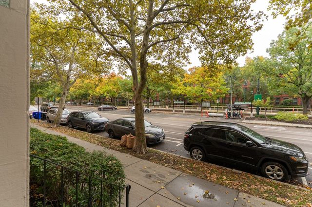 1834 Beacon St 5, Brookline, MA 02445