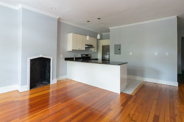 1834 Beacon St 5, Brookline, MA 02445