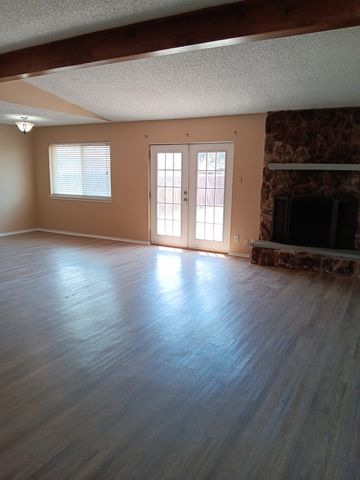 5119 W Illinois Ave, Midland, TX 79703