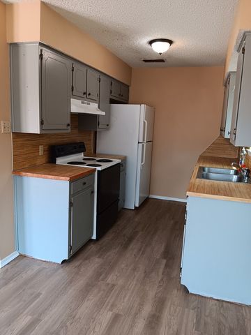 5119 W Illinois Ave, Midland, TX 79703