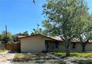 5714 Hinman Dr, Corpus Christi, TX 78412