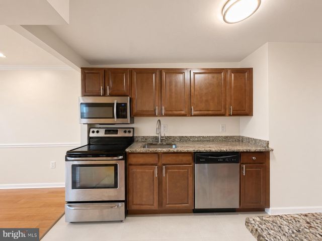 1018 45TH ST NE, Washington, DC 20019