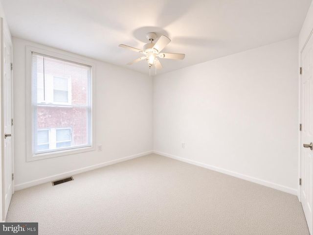1018 45TH ST NE, Washington, DC 20019
