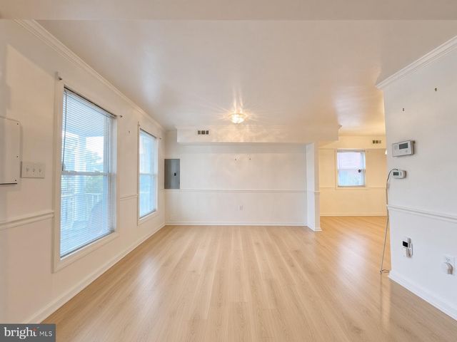 1018 45TH ST NE, Washington, DC 20019