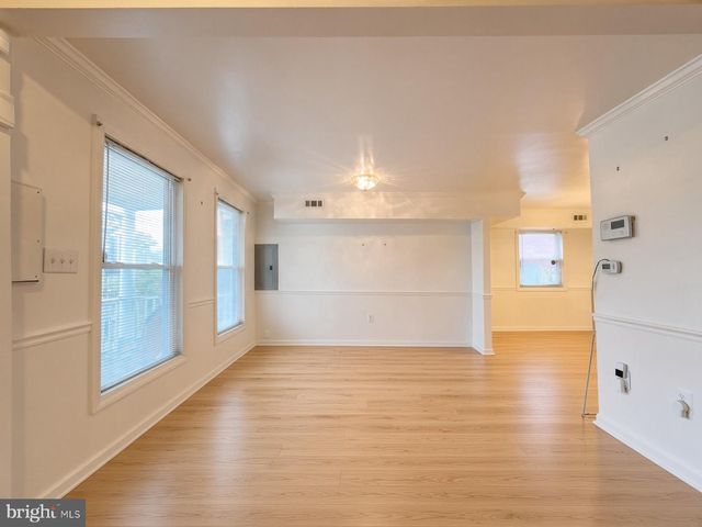 1018 45TH ST NE, Washington, DC 20019