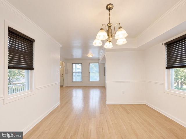 1018 45TH ST NE, Washington, DC 20019