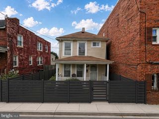 1018 45TH ST NE, Washington, DC 20019