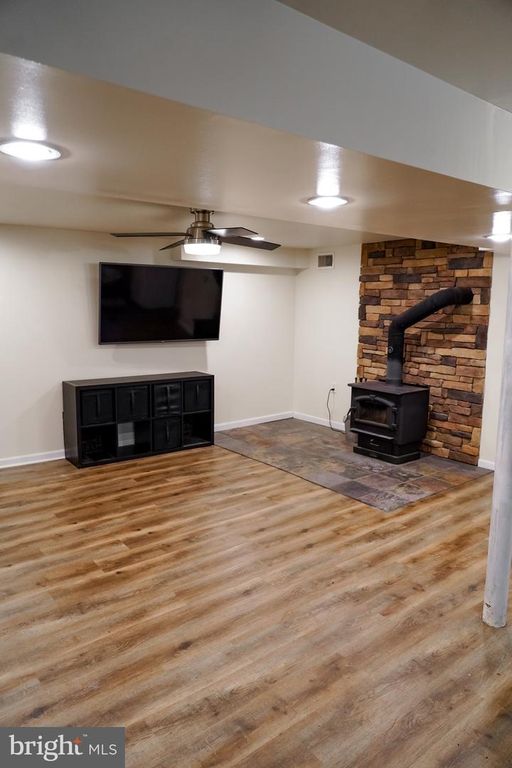Image 21 of property listing at 1902 MOUNTAIN AVE, Baltimore, MD 21234