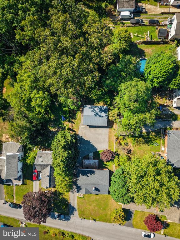 Image 30 of property listing at 1902 MOUNTAIN AVE, Baltimore, MD 21234