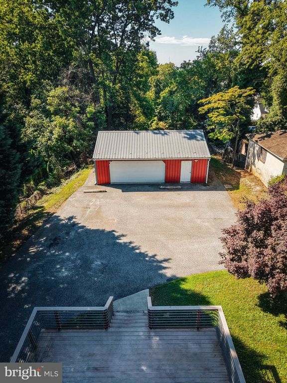 Image 34 of property listing at 1902 MOUNTAIN AVE, Baltimore, MD 21234