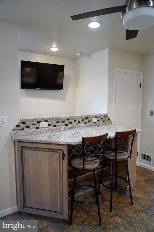 Image 9 of property listing at 1902 MOUNTAIN AVE, Baltimore, MD 21234