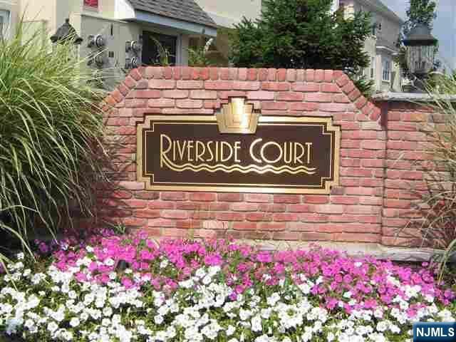 180 Blue Heron 180, Secaucus, NJ 07094