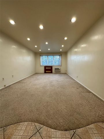 153-25 88th Street 4B, Howard Beach, NY 11414
