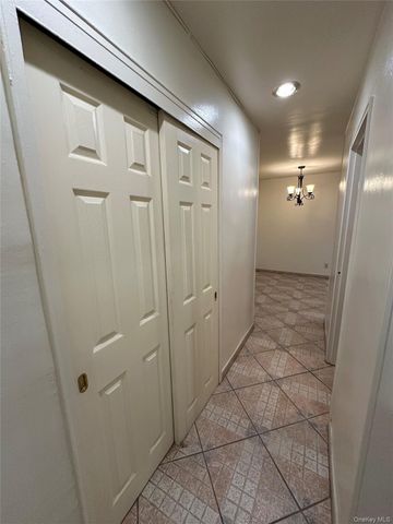 153-25 88th Street 4B, Howard Beach, NY 11414