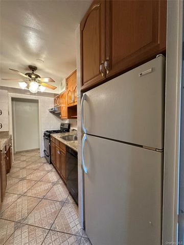 153-25 88th Street 4B, Howard Beach, NY 11414