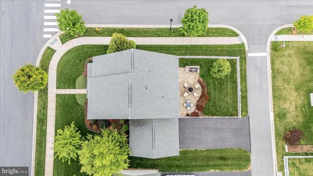 4700 PULLER DR, Jefferson, MD 21755