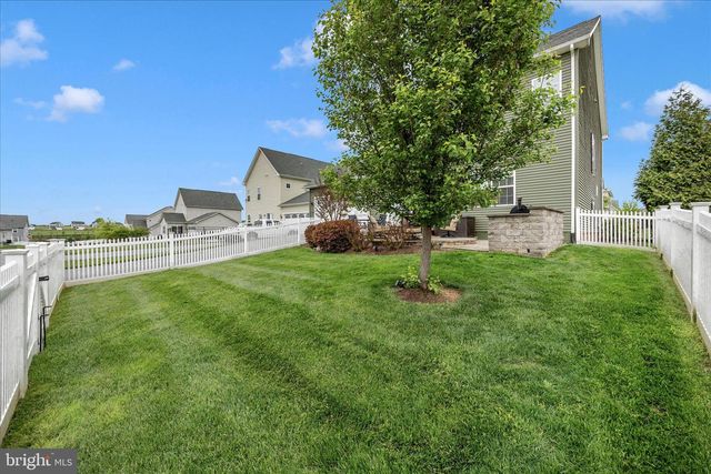 4700 PULLER DR, Jefferson, MD 21755