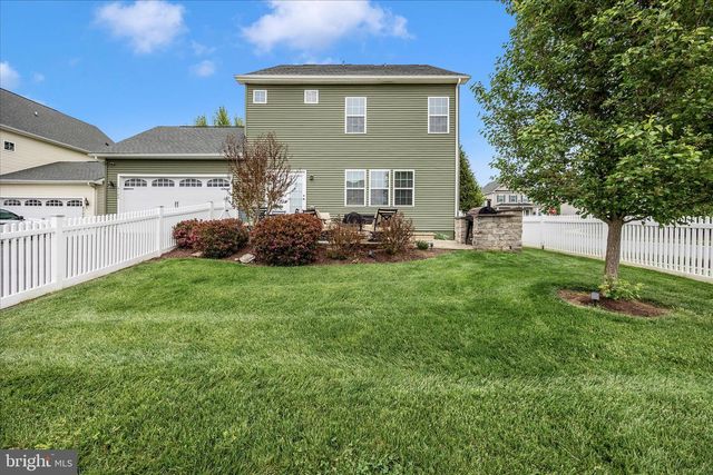 4700 PULLER DR, Jefferson, MD 21755