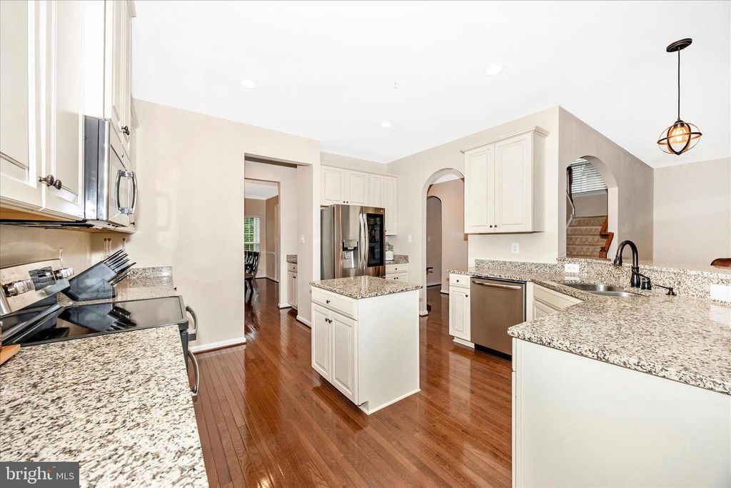 Image 30 of property listing at 4700 PULLER DR, Jefferson, MD 21755