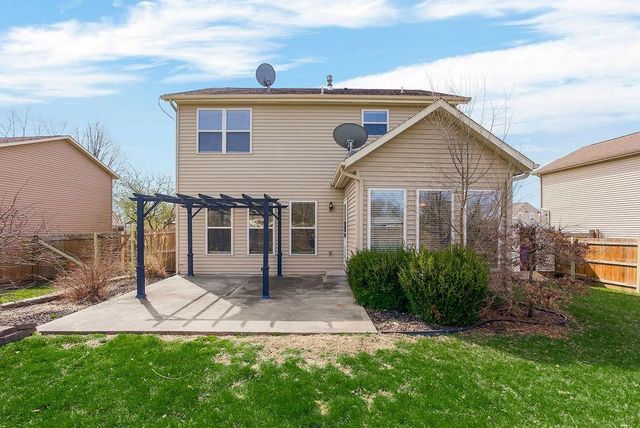 11504 E 207th Circle, Peculiar, MO 64078