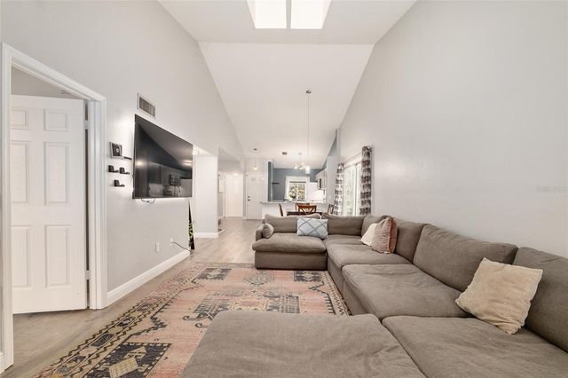 920 SW 50TH WAY, Gainesville, FL 32607