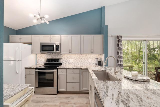 920 SW 50TH WAY, Gainesville, FL 32607