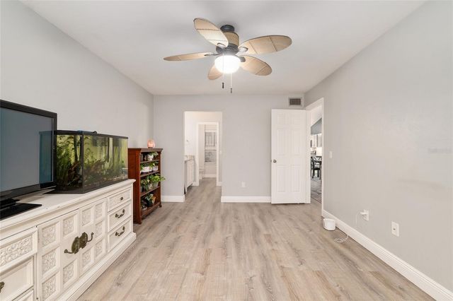 920 SW 50TH WAY, Gainesville, FL 32607