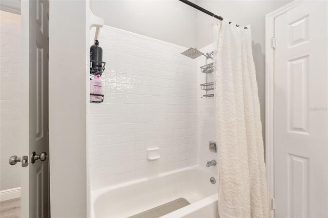 920 SW 50TH WAY, Gainesville, FL 32607