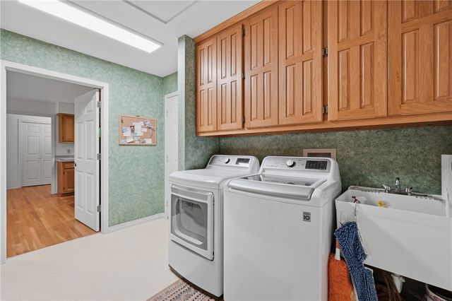 891 Lakeview Drive, Eureka Springs, AR 72631