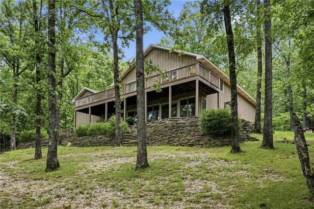 891 Lakeview Drive, Eureka Springs, AR 72631