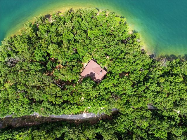 891 Lakeview Drive, Eureka Springs, AR 72631