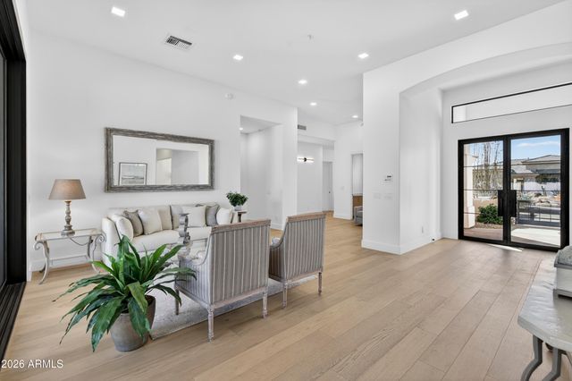 21057 N 74TH Way, Scottsdale, AZ 85255