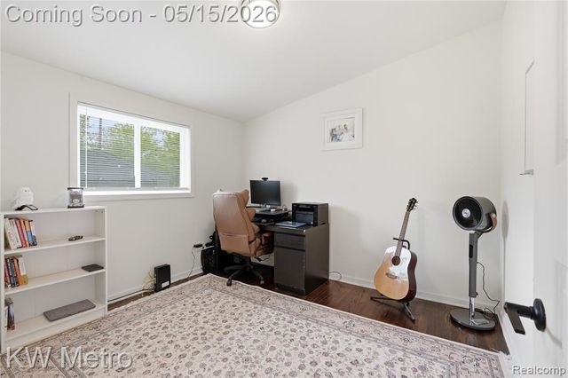 1925 Nakota Road, Royal Oak, MI 48073