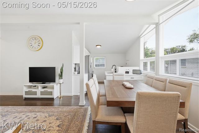 1925 Nakota Road, Royal Oak, MI 48073