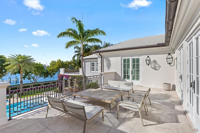 1350 N Lake Way, Palm Beach, FL 33480