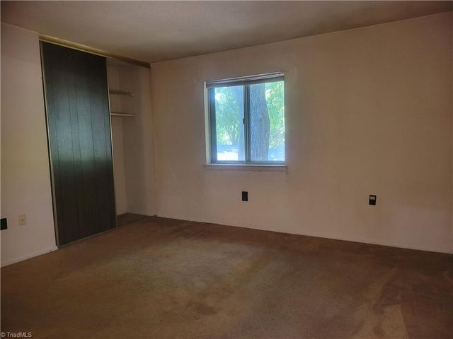 2235 Sunderland Road 99C, Winston-salem, NC 27103