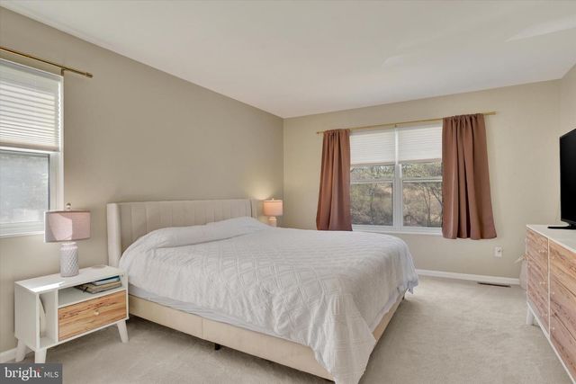 552 KELKER ST, Oberlin, PA 17113