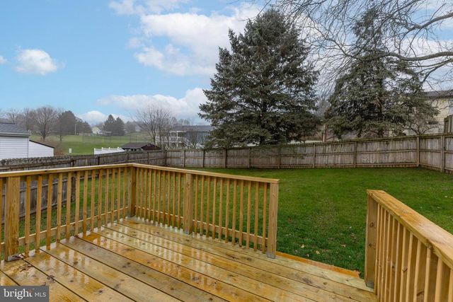 2433 BUCHENHORST RD, State College, PA 16801