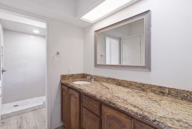 3651 Courtdale Drive, Farmers Branch, TX 75234