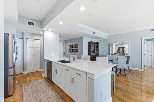 800 N TAMIAMI TRAIL 1203, Sarasota, FL 34236