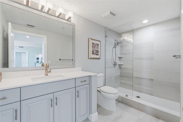 800 N TAMIAMI TRAIL 1203, Sarasota, FL 34236