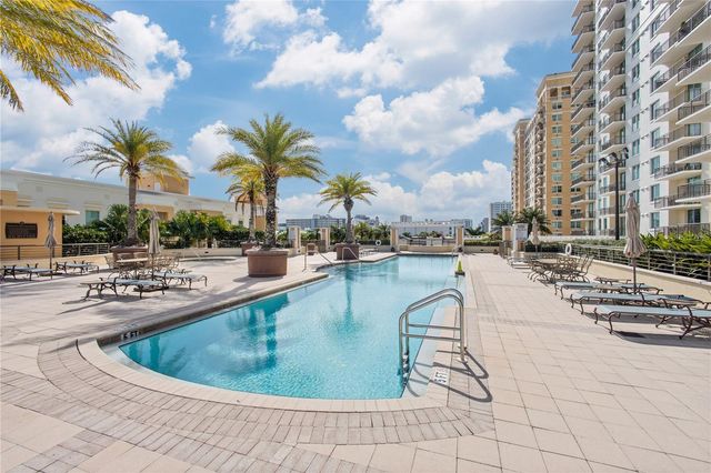 800 N TAMIAMI TRAIL 1203, Sarasota, FL 34236