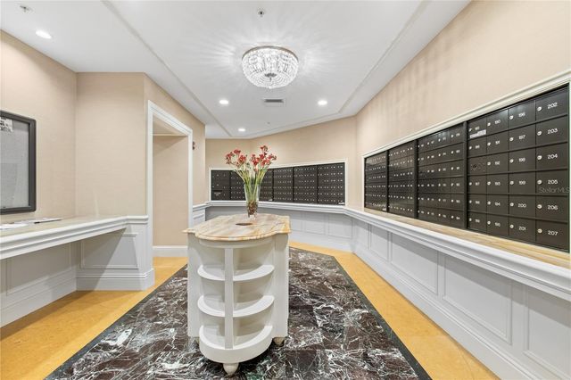 800 N TAMIAMI TRAIL 1203, Sarasota, FL 34236