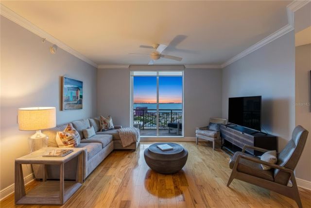 800 N TAMIAMI TRAIL 1203, Sarasota, FL 34236
